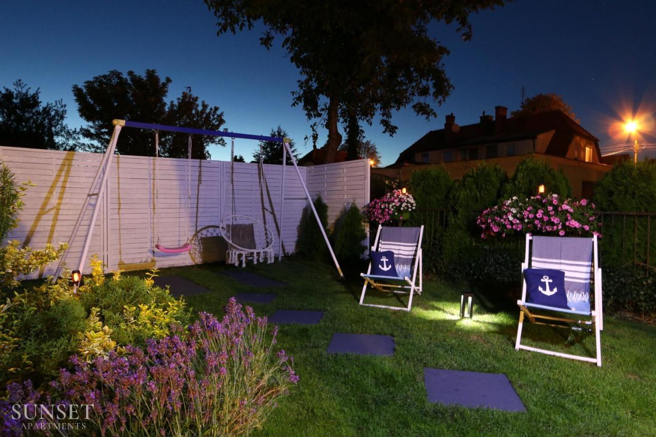 Sunset Apartments - Domek Z Ogrodem Grilem I Parkingiem! Świnoujście Exterior foto